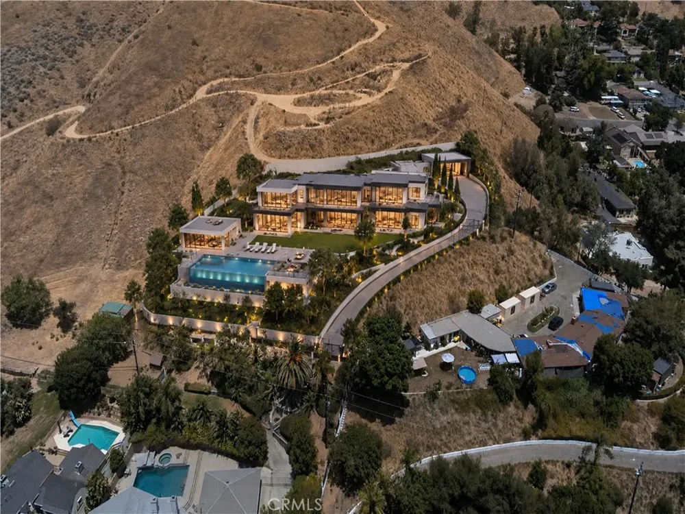 Sierra Vista Lane San Bernardino, CA 92405