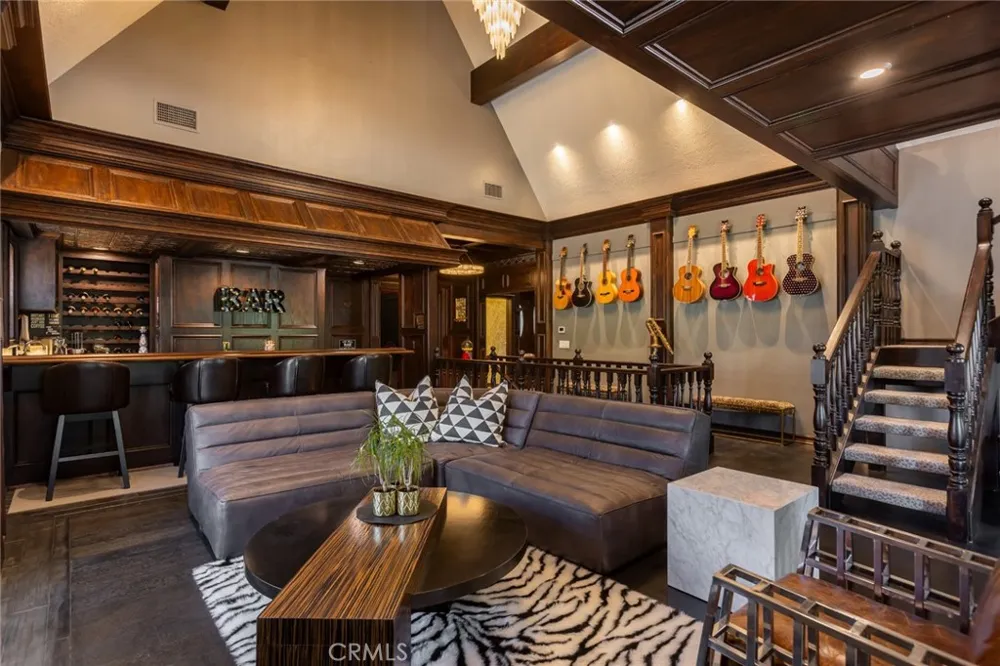29155 Old Mill Creek Agoura Hills, CA 91301