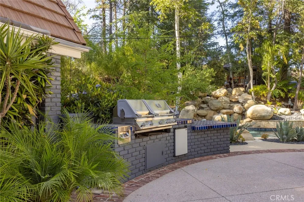 29155 Old Mill Creek Agoura Hills, CA 91301