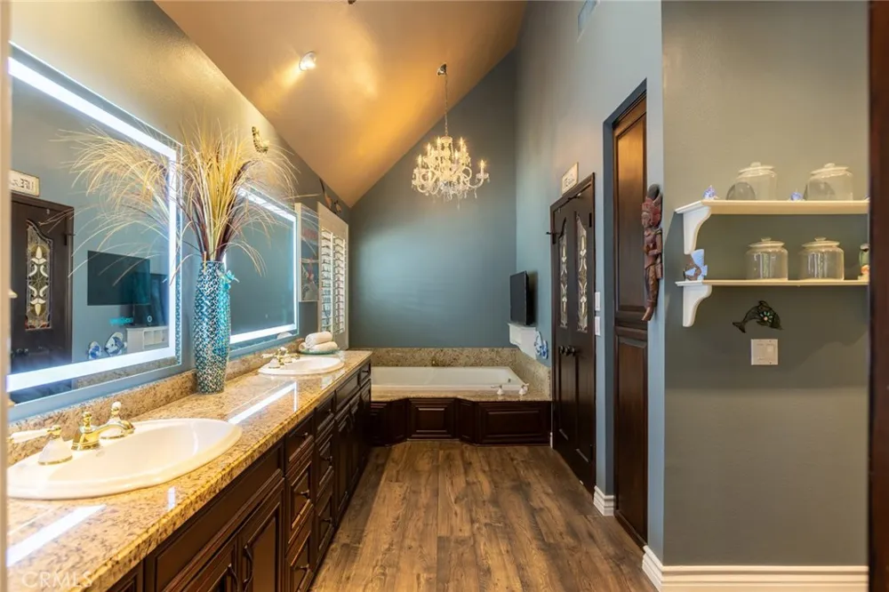 29155 Old Mill Creek Agoura Hills, CA 91301