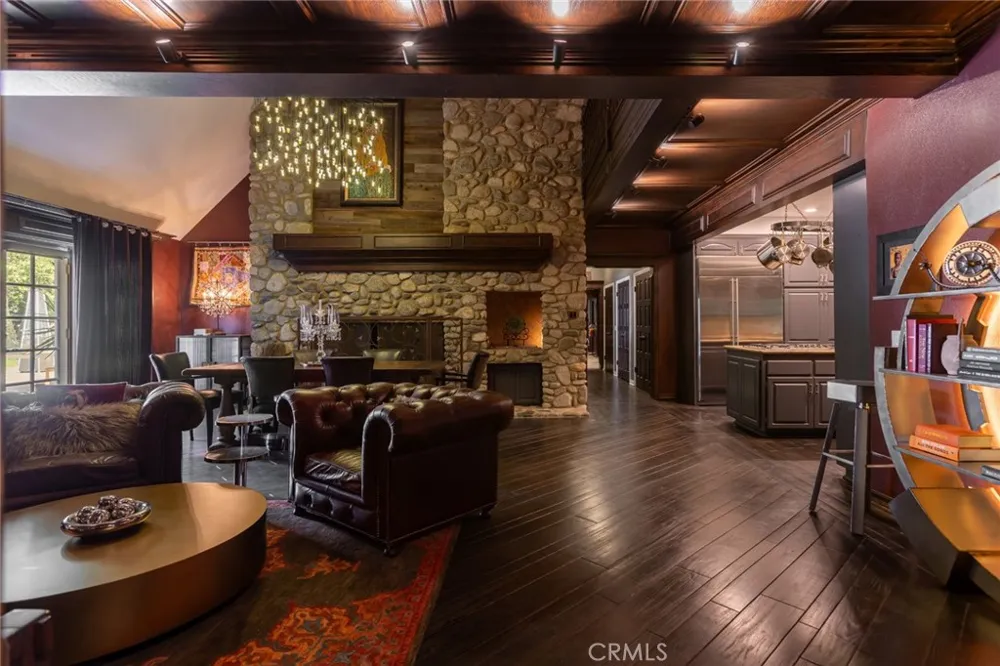 29155 Old Mill Creek Agoura Hills, CA 91301
