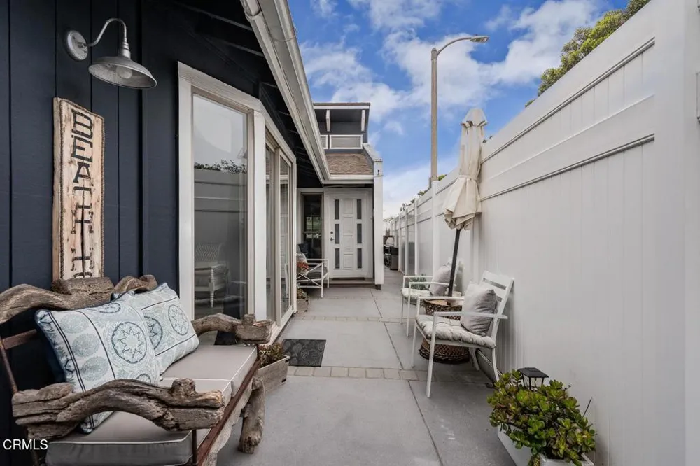 4624 Falkirk Bay Oxnard, CA 93035