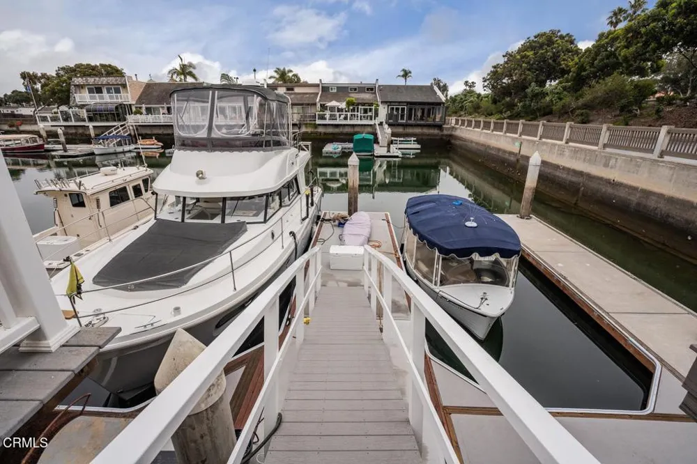4624 Falkirk Bay Oxnard, CA 93035