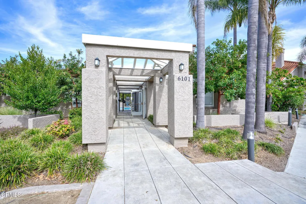 6216 Paseo Encantada Camarillo, CA 93012