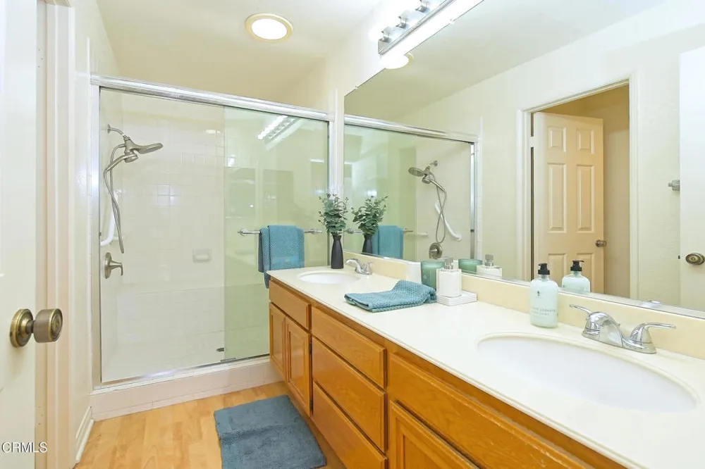 6216 Paseo Encantada Camarillo, CA 93012