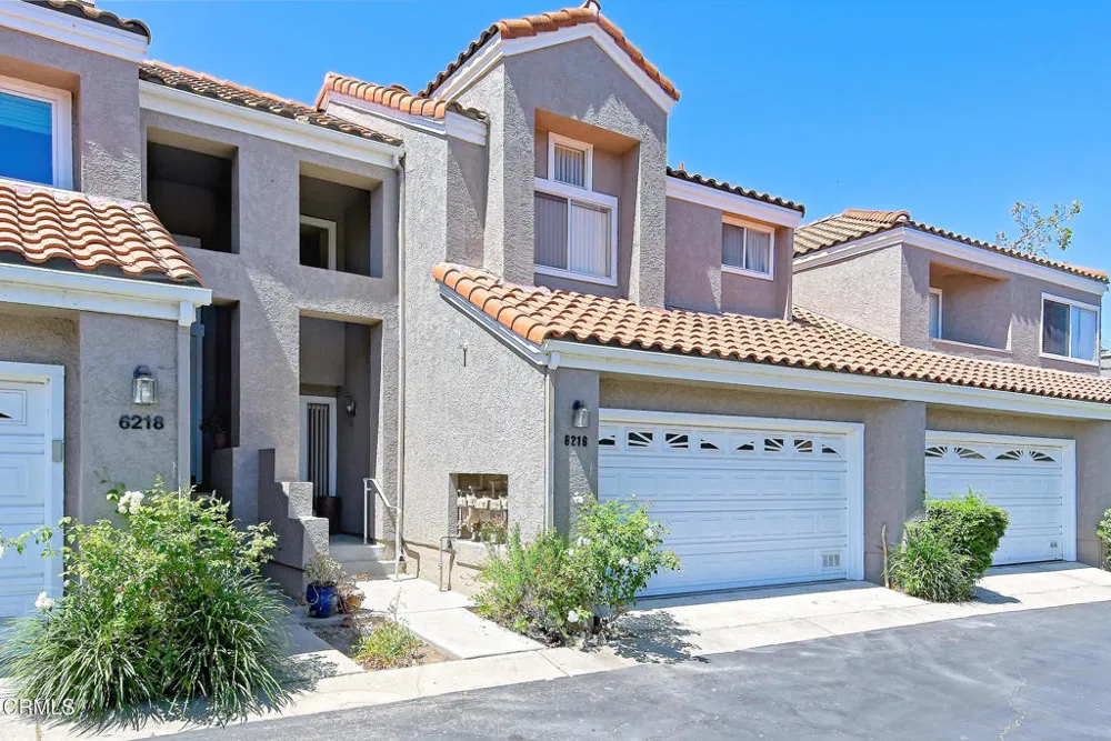 6216 Paseo Encantada Camarillo, CA 93012