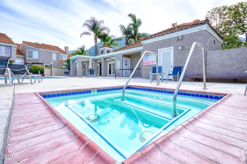 6216 Paseo Encantada Camarillo, CA 93012