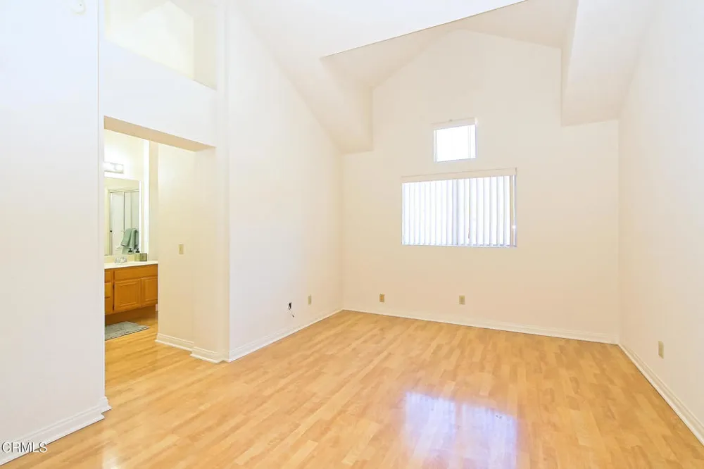 6216 Paseo Encantada Camarillo, CA 93012