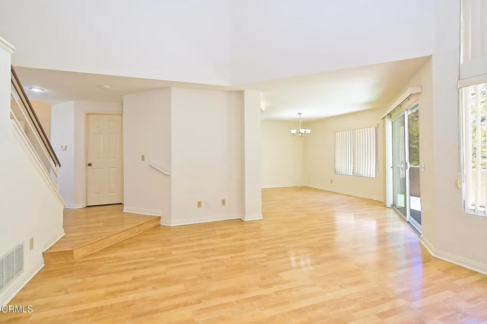 6216 Paseo Encantada Camarillo, CA 93012