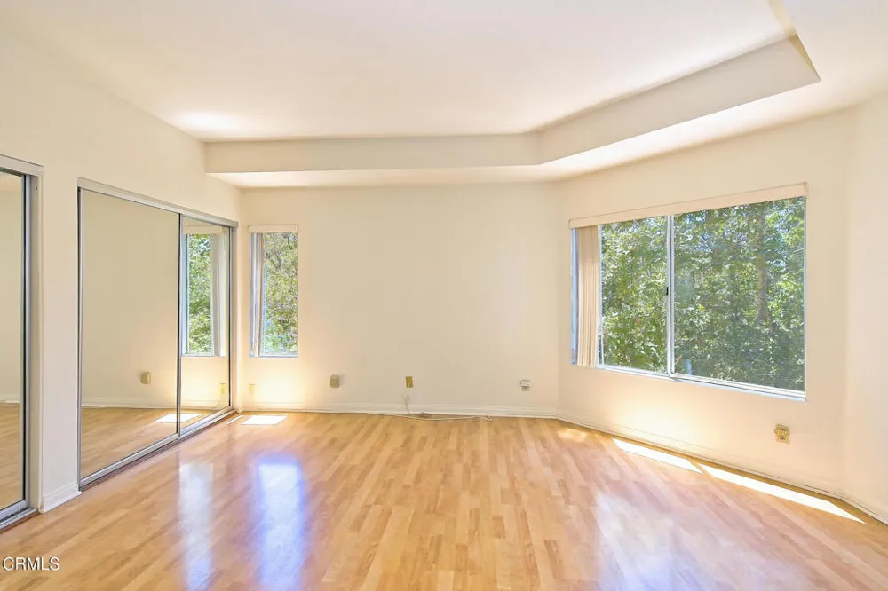 6216 Paseo Encantada Camarillo, CA 93012