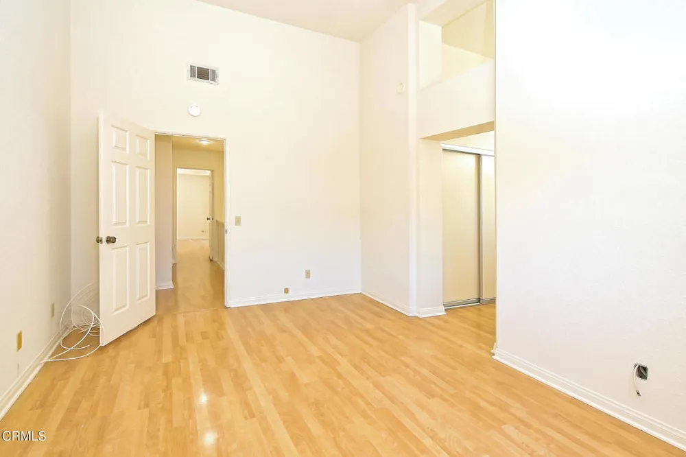 6216 Paseo Encantada Camarillo, CA 93012