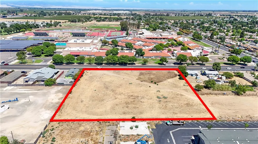 125 Parsons Merced, CA 95341