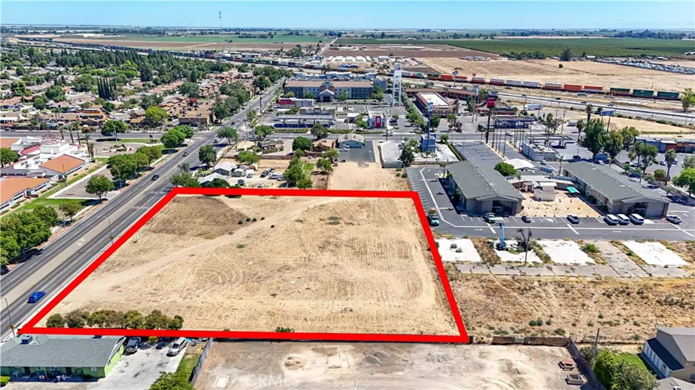 125 Parsons Merced, CA 95341