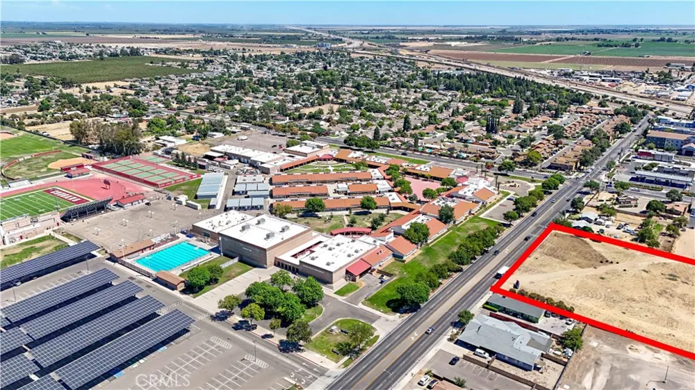 125 Parsons Merced, CA 95341