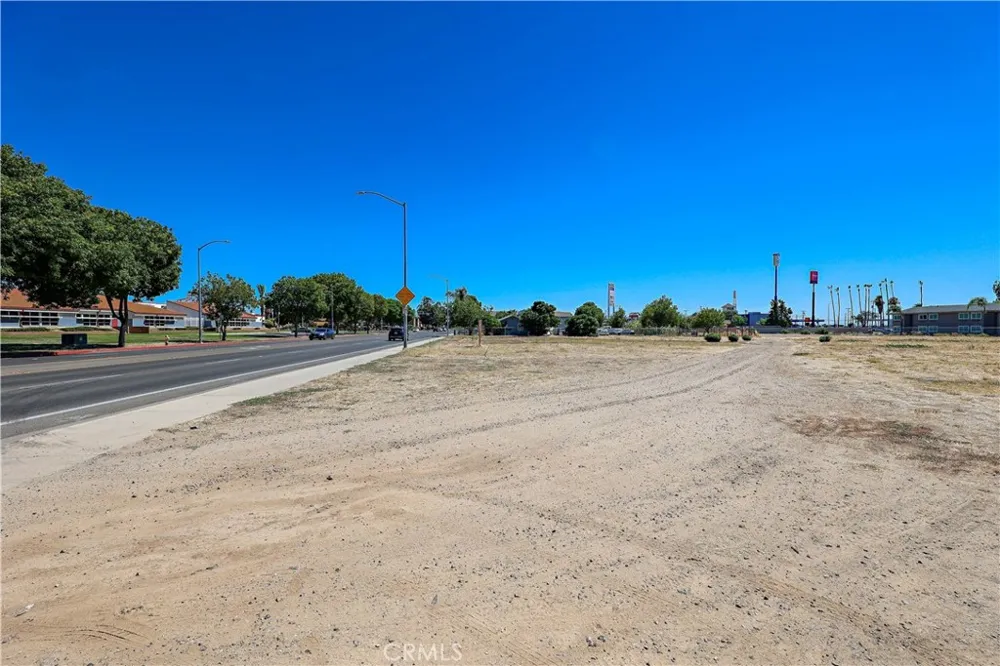125 Parsons Merced, CA 95341