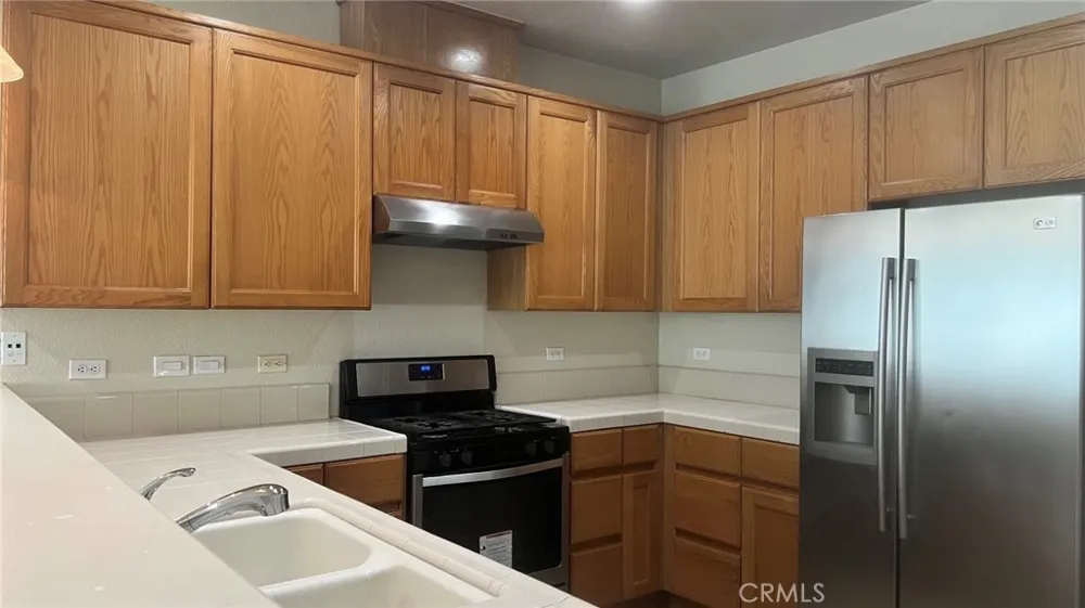 424 Barclay Way Merced, CA 95348