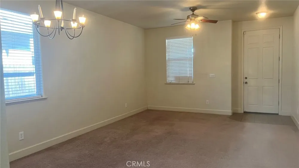 424 Barclay Way Merced, CA 95348