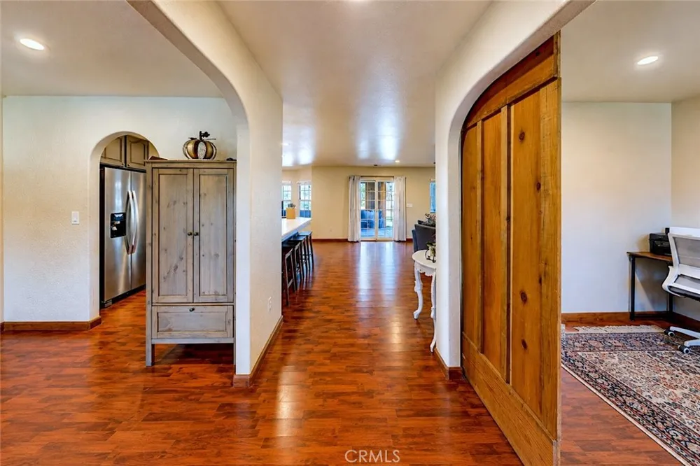 5999 Sugar Pine Coulterville, CA 95311
