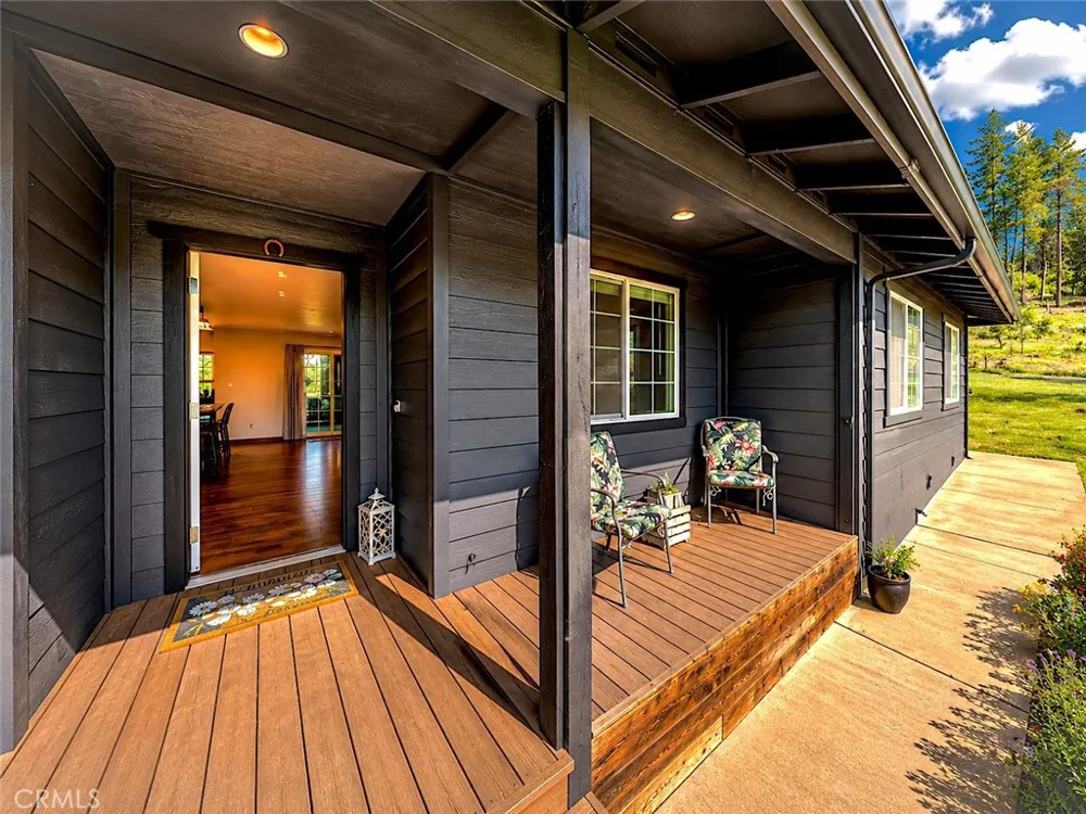 5999 Sugar Pine Coulterville, CA 95311