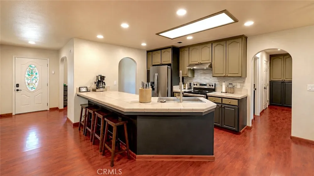 5999 Sugar Pine Coulterville, CA 95311