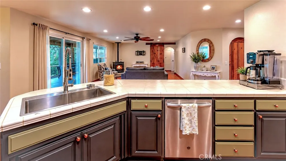5999 Sugar Pine Coulterville, CA 95311