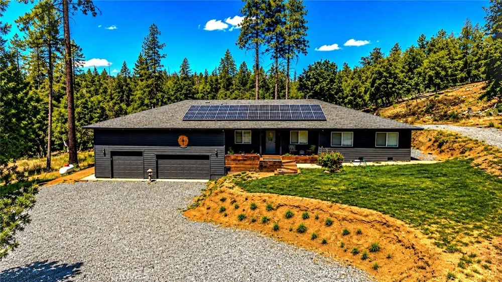 5999 Sugar Pine Coulterville, CA 95311