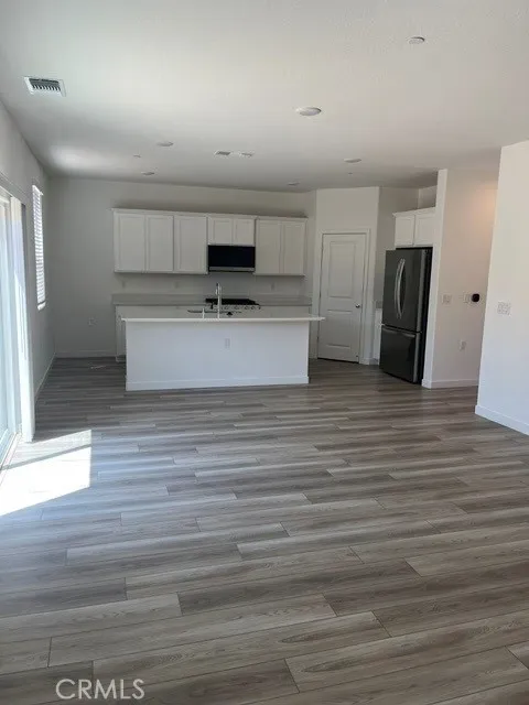 4115 Scarlet Court