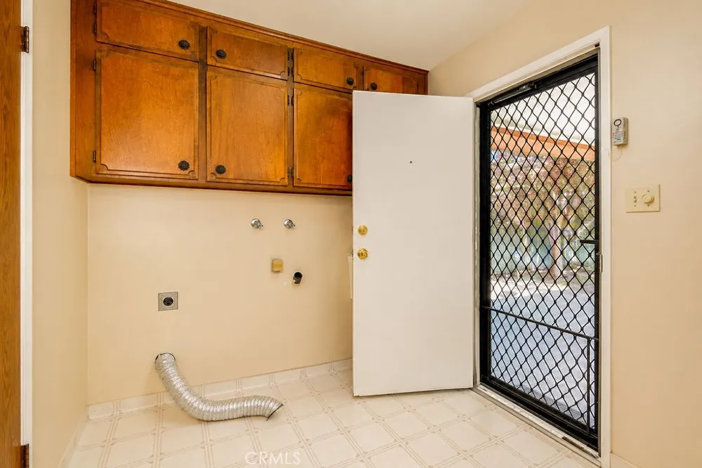 6308 Lead Fresno, CA 93711