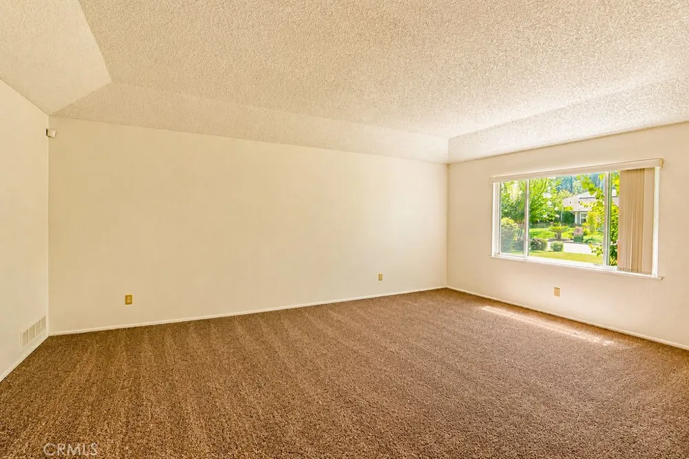 6308 Lead Fresno, CA 93711