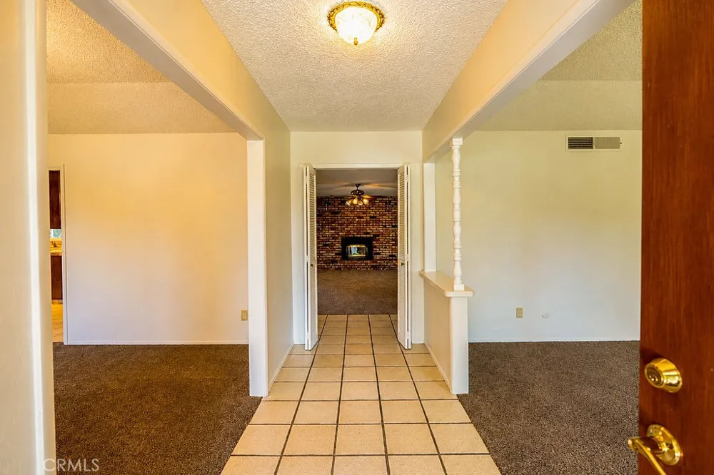 6308 Lead Fresno, CA 93711