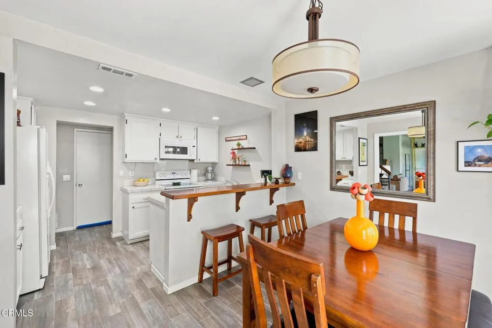 406 Chapala Drive Camarillo, CA 93010