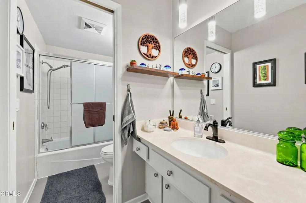 406 Chapala Drive Camarillo, CA 93010