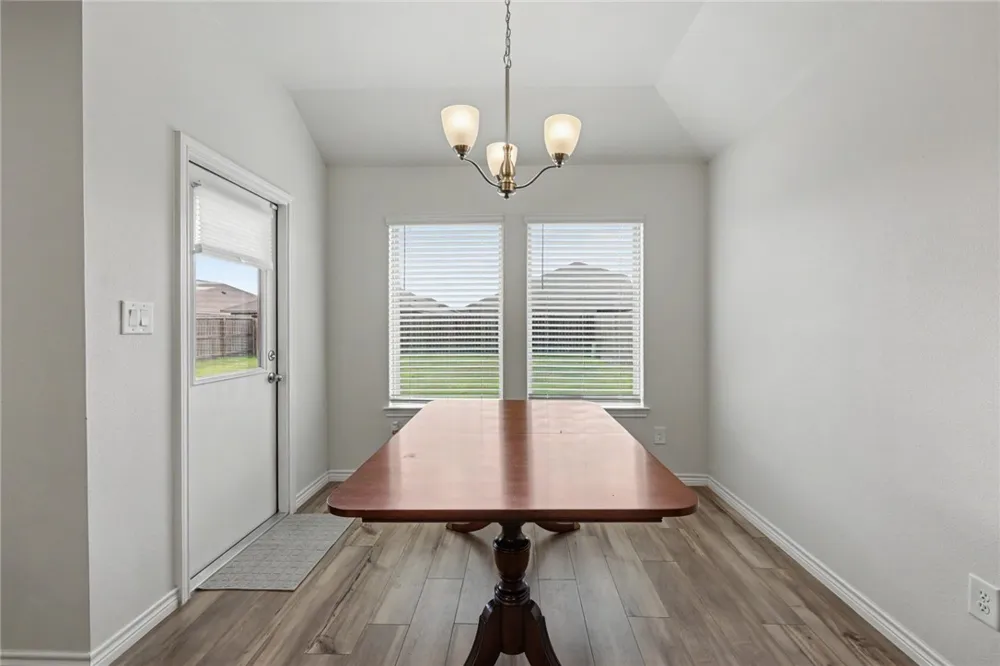 2730 Excelsior Boulevard Corpus Christi, TX 78415