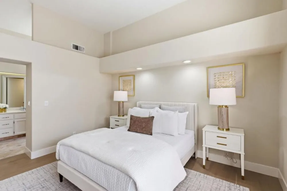 585 Shoal Circle Redwood City, CA 94065