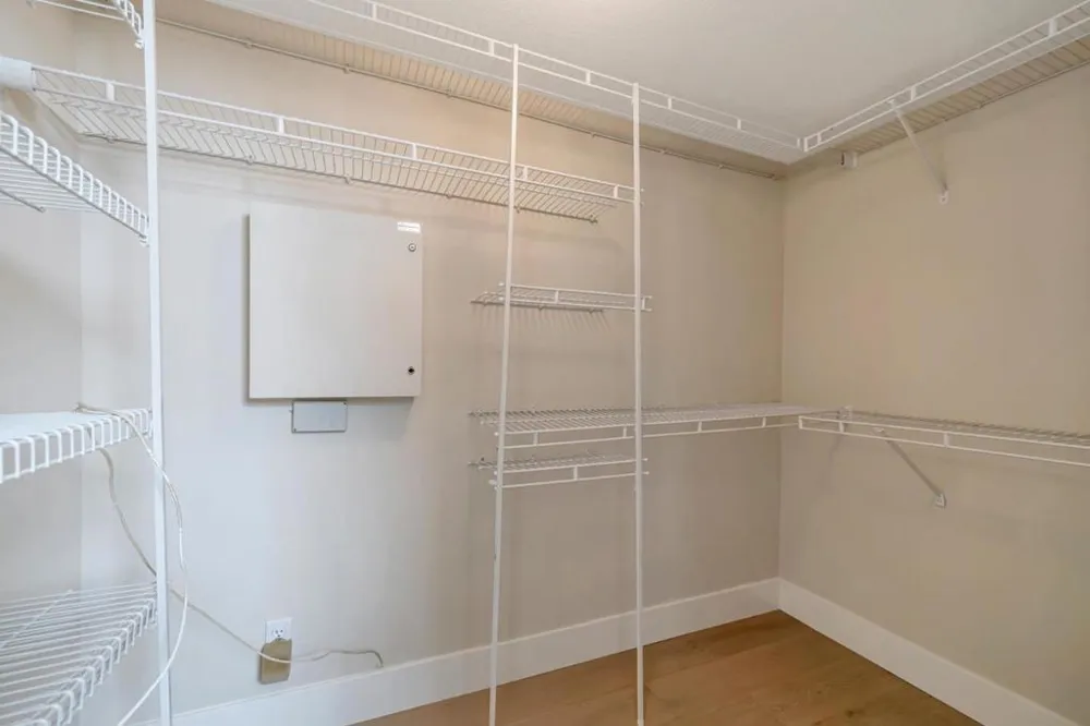 585 Shoal Circle Redwood City, CA 94065