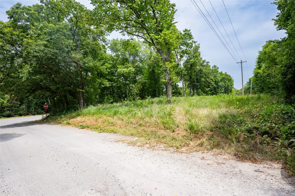 W 880 ROAD Park Hill, OK 74451