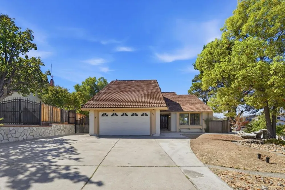 3694 Lucas Drive San Jose, CA 95148