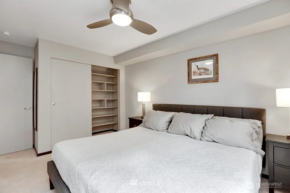 4020 Aurora Avenue #303 Seattle, WA 98103