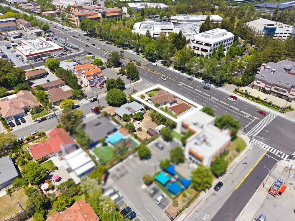 10010 Bret Avenue Cupertino, CA 95014