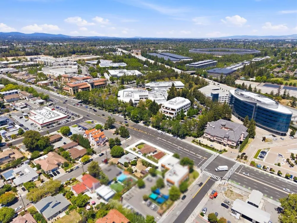 10010 Bret Avenue Cupertino, CA 95014
