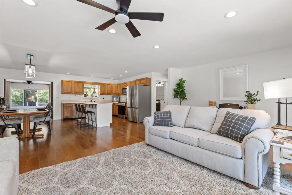 7325 Asteroid Lane Harrison, TN 37341