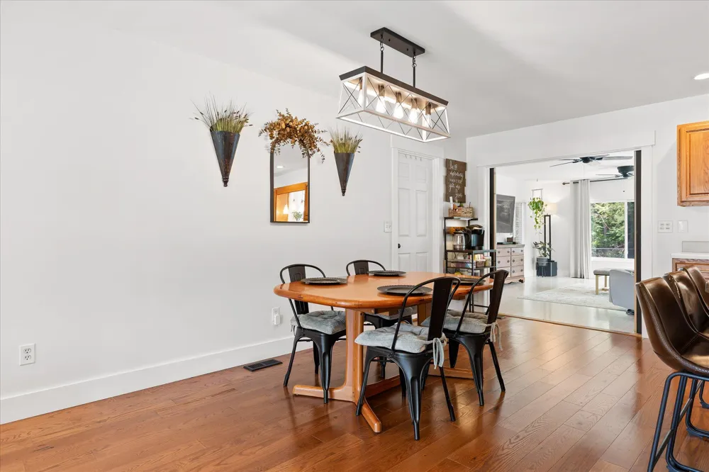 7325 Asteroid Lane Harrison, TN 37341