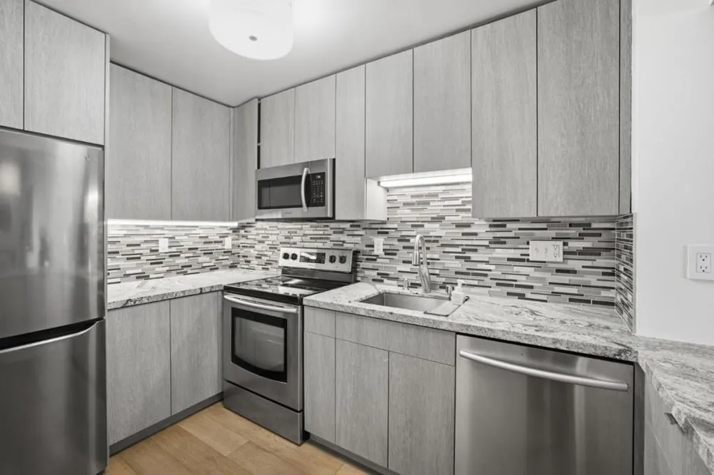 1 Daniel Burnham Court #307 San Francisco, CA 94109