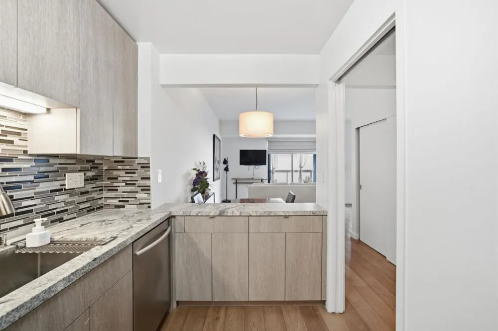 1 Daniel Burnham Court #307 San Francisco, CA 94109