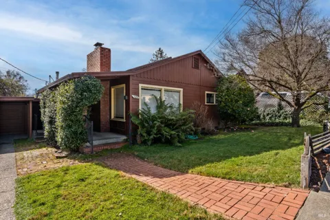 329 Jones Street