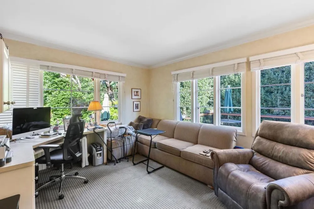 2155 Geri Lane Hillsborough, CA 94010