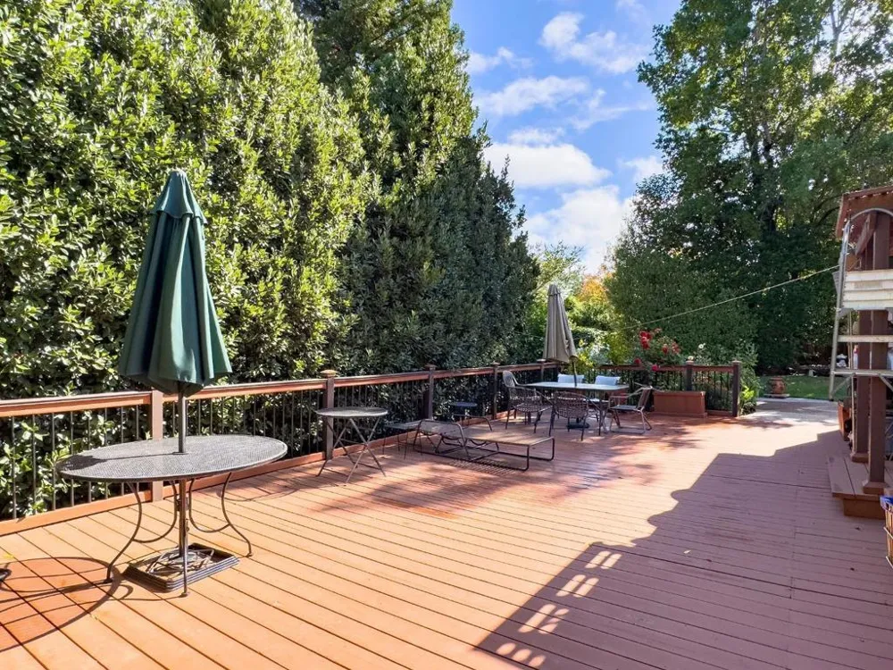 2155 Geri Lane Hillsborough, CA 94010