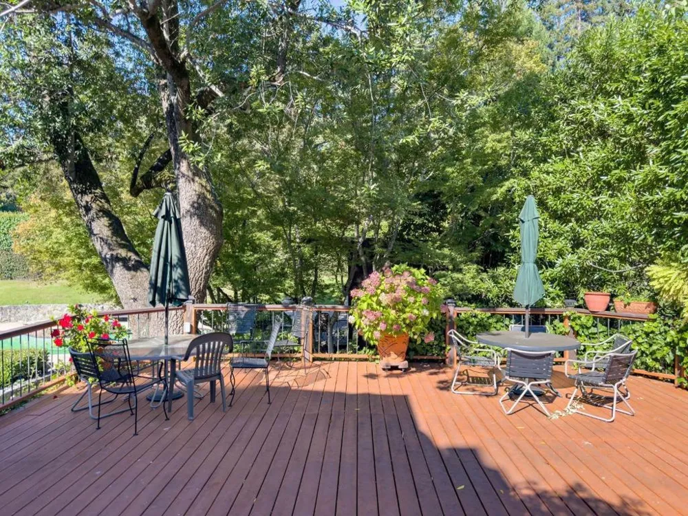 2155 Geri Lane Hillsborough, CA 94010