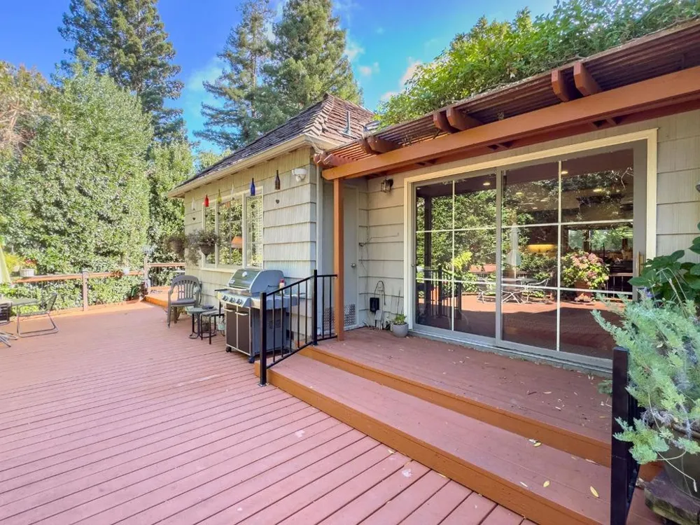 2155 Geri Lane Hillsborough, CA 94010
