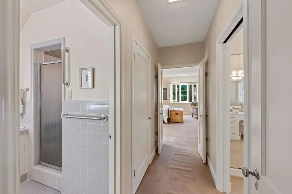 2155 Geri Lane Hillsborough, CA 94010